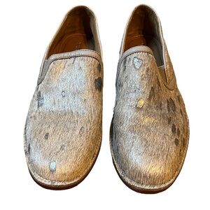 womens H.S. TRASK Ali Metallic Silver on Taupe Gray Calf Hair Loafers Flats 7M